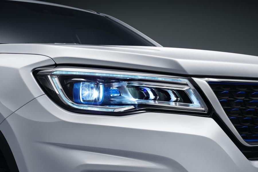 Детали экстерьера Changan CS75 PHEV 2018 года  (фото 6 из 17)